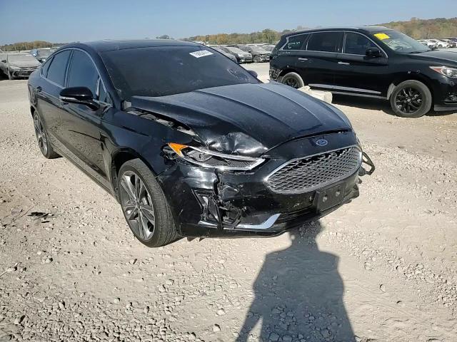 2020 Ford Fusion - Image 11