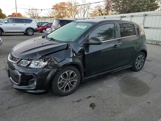 2018 Chevrolet Sonic Lt VIN: 1G1JD6SH2J4127575 Lot: 77983384