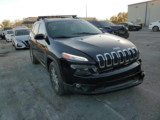 2018 Jeep Cherokee Latitude Plus VIN: 1C4PJLLX3JD580442 Lot: 77999834