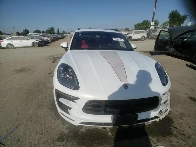 2018 Porsche Macan Gts VIN: WP1AG2A52JLB63544 Lot: 76964164