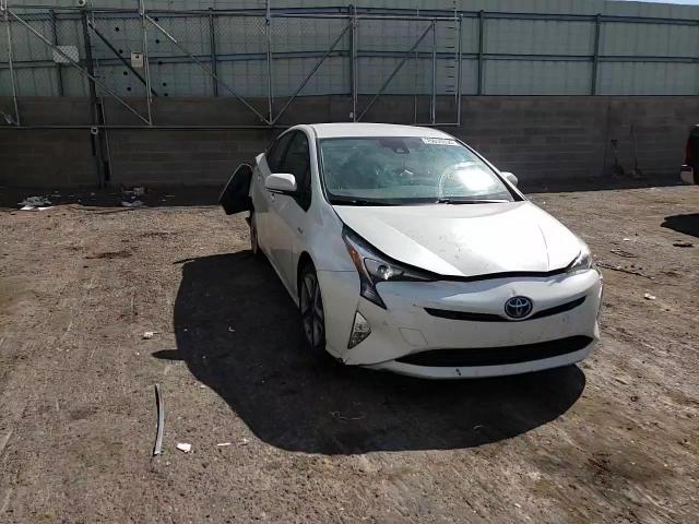 2018 Toyota Prius - Image 10