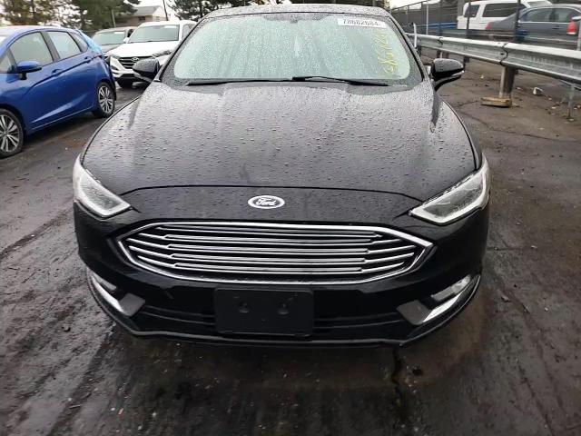 2017 Ford Fusion - Image 12