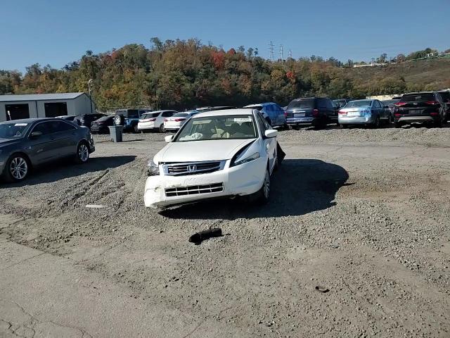2008 Honda Accord - Image 11
