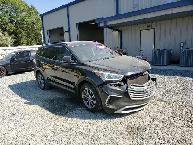 2017 Hyundai Santa Fe Se VIN: KM8SM4HF9HU250494 Lot: 75185944