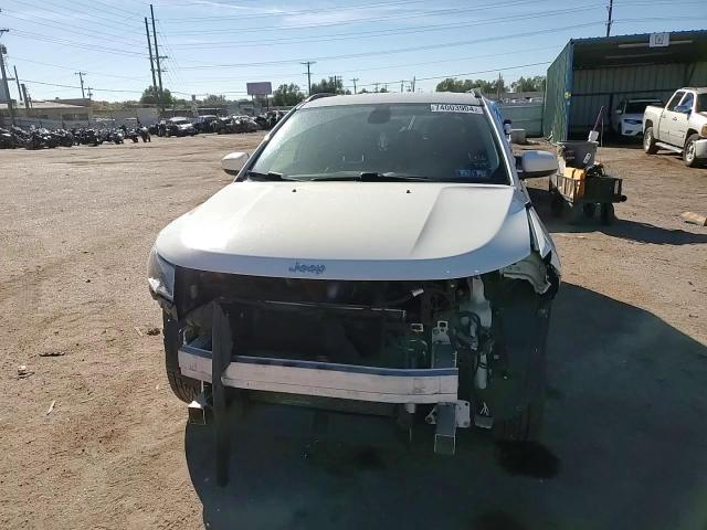 2019 Jeep Compass Latitude VIN: 3C4NJDBB3KT713733 Lot: 74003904