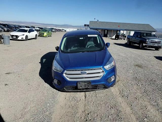 1FMCU9G93HUF10935 2017 Ford Escape Se