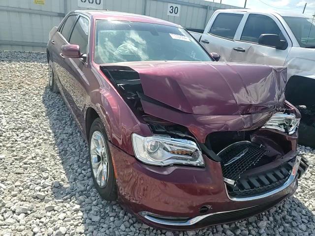 2016 Chrysler 300 Limited VIN: 2C3CCAAG2GH164124 Lot: 74067004