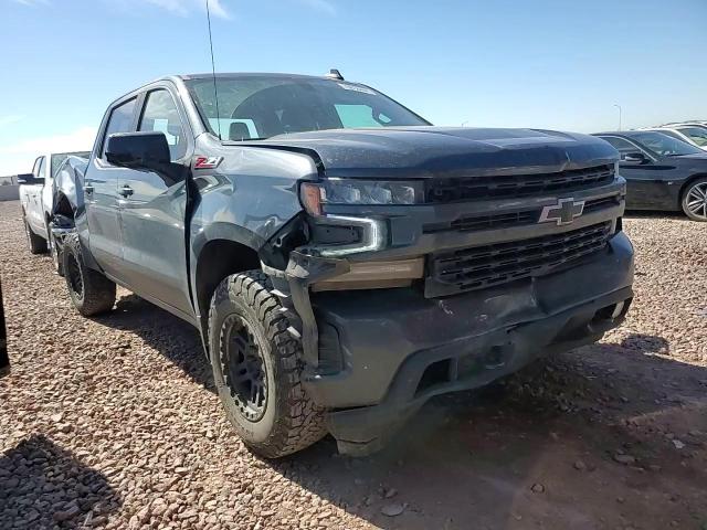 2021 Chevrolet Silverado - Image 11