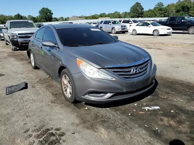 2012 Hyundai Sonata - Image 11