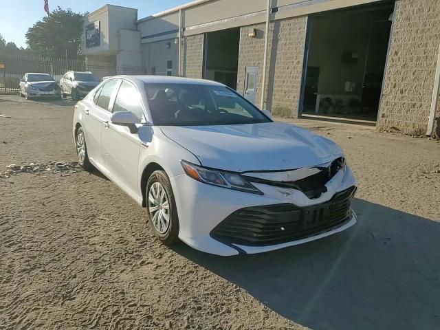 2020 Toyota Camry - Image 11