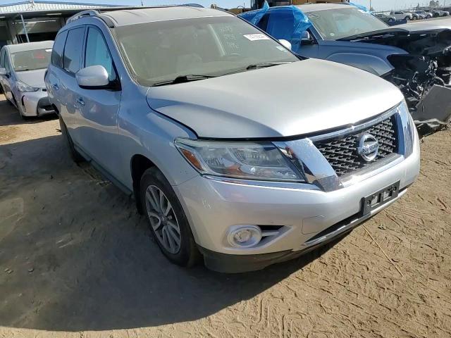 2016 Nissan Pathfinder - Image 11