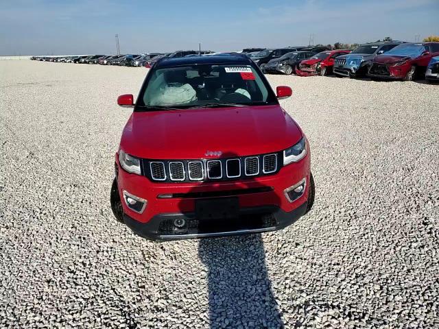 2017 Jeep Compass - Image 11