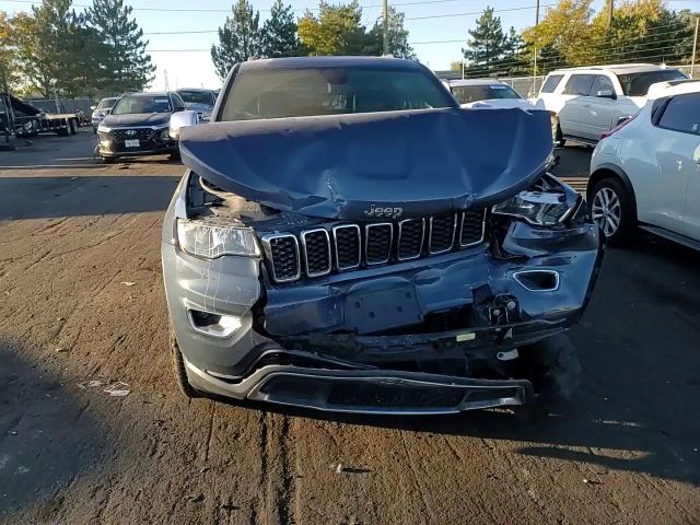 2019 Jeep Grand Cherokee - Image 11