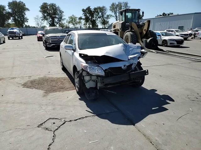 1NXBU4EE2AZ318393 2010 Toyota Corolla Base