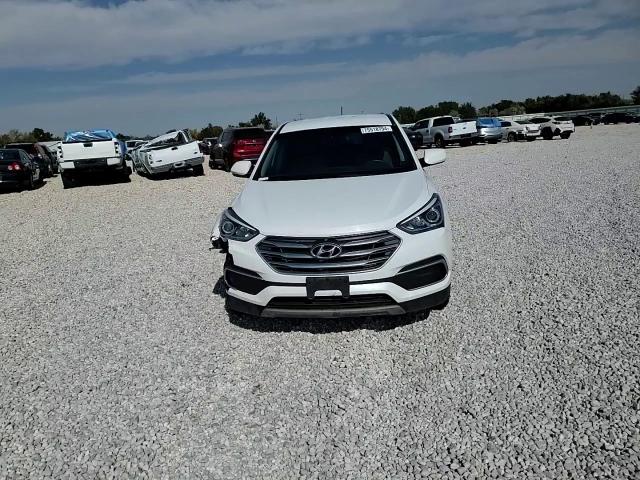 2018 Hyundai Santa Fe - Image 10