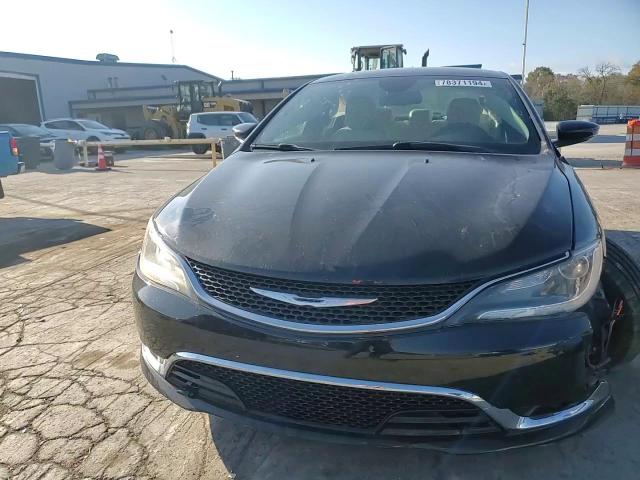 2015 Chrysler 200 - Image 11