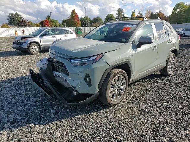 2023 Toyota RAV 4 - Image 11