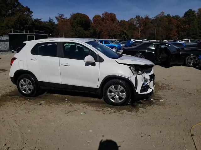 2018 Chevrolet Trax Ls VIN: KL7CJKSB9JB612625 Lot: 78316374