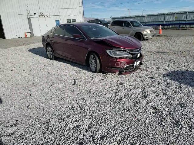 2016 Chrysler 200 - Image 11