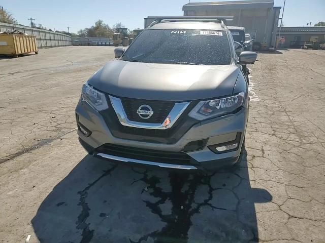 2017 Nissan Rogue S VIN: JN8AT2MT4HW138648 Lot: 77465674