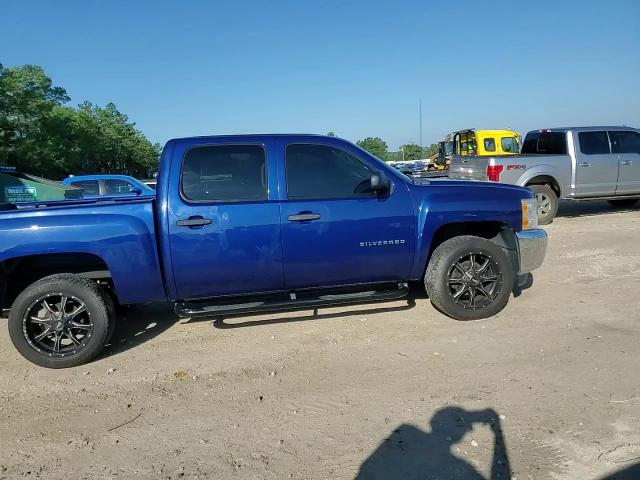 2013 Chevrolet Silverado - Image 13