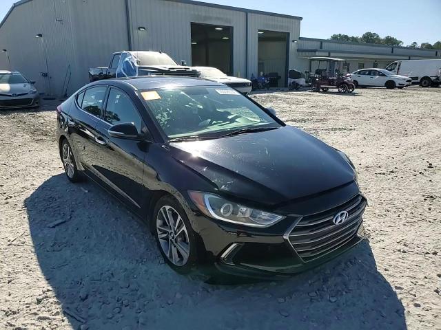 2017 Hyundai Elantra - Image 13