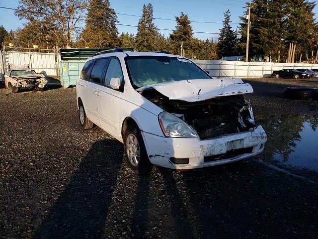 2008 Kia Sedona Ex VIN: KNDMB233586255913 Lot: 77214494