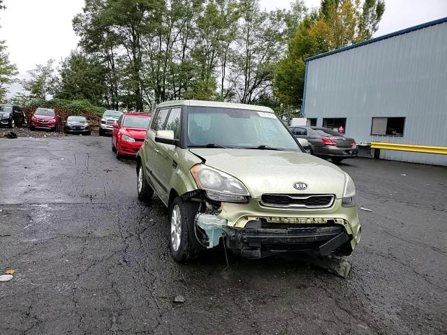 2012 Kia Soul + VIN: KNDJT2A64C7440129 Lot: 76976864