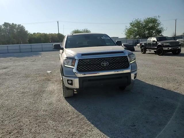 2018 Toyota Tundra Crewmax Sr5 VIN: 5TFEM5F17JX123617 Lot: 76236864