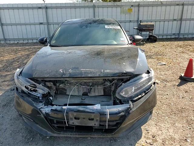 2018 Honda Accord Sport VIN: 1HGCV1F3XJA239705 Lot: 76166424