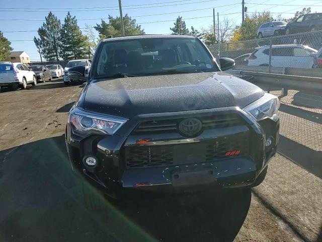 2021 Toyota 4Runner Sr5/Sr5 Premium VIN: JTENU5JR7M5861233 Lot: 77042474