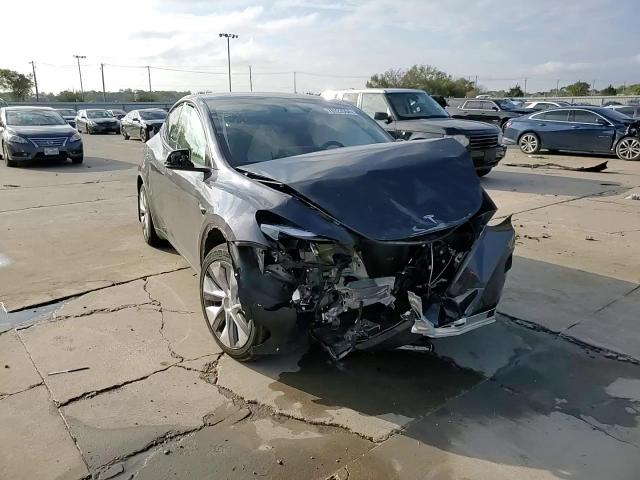 2024 Tesla Model Y VIN: 7SAYGDED6RF054499 Lot: 78923564