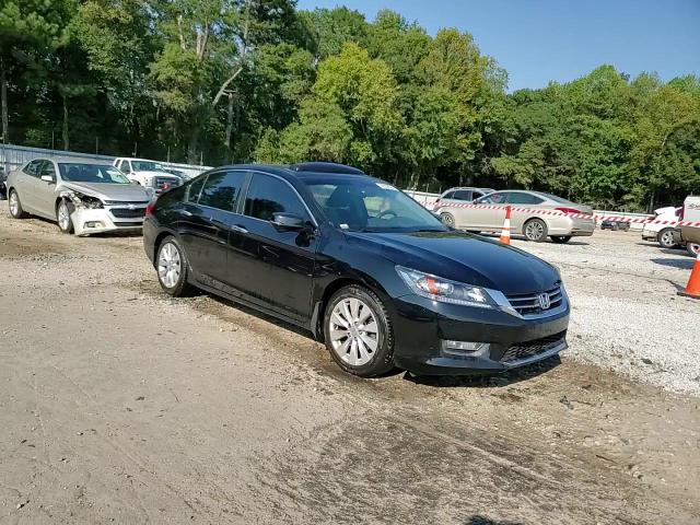 2013 Honda Accord - Image 13