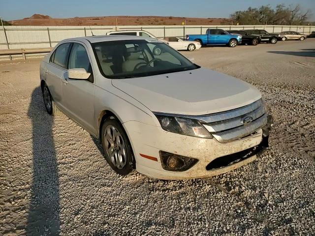 2011 Ford Fusion - Image 10