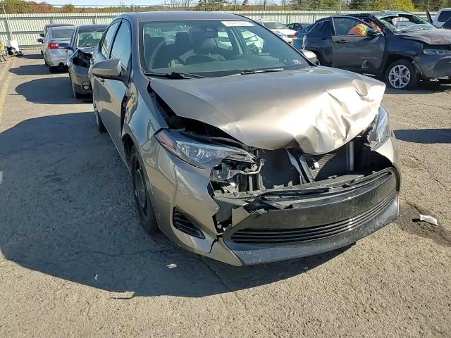 2017 Toyota Corolla L VIN: 2T1BURHE4HC946038 Lot: 76970724