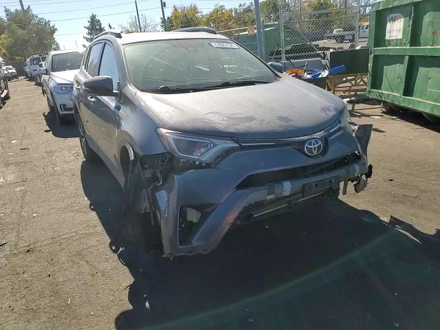 2017 Toyota Rav4 Xle VIN: 2T3RFREV2HW621410 Lot: 77025134