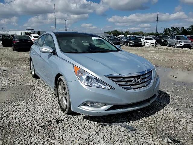 5NPEC4ACXCH500400 2012 Hyundai Sonata Se