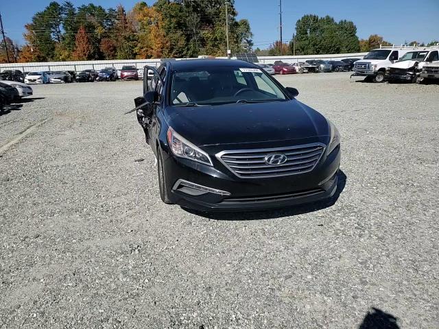 2015 Hyundai Sonata - Image 11