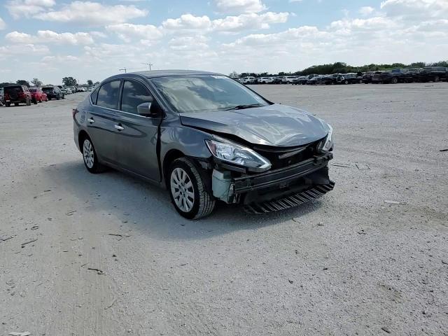 2017 Nissan Sentra - Image 10