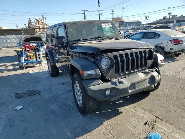 2018 Jeep Wrangler Unlimited Sport VIN: 1C4HJXDG5JW268623 Lot: 77191184