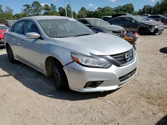 2018 Nissan Altima 2.5 VIN: 1N4AL3AP1JC124762 Lot: 77494654