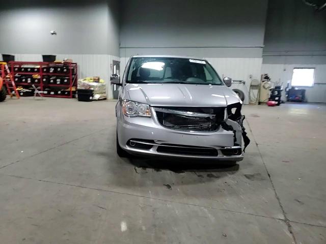 2016 Chrysler Town & Country Touring L VIN: 2C4RC1CG0GR222227 Lot: 74981134