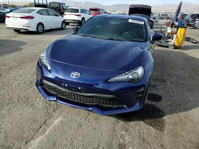 2017 Toyota 86 Base VIN: JF1ZNAA11H8701770 Lot: 76038934