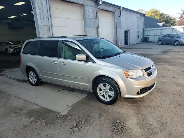 2013 Dodge Grand Caravan Crew VIN: 2C4RDGDG7DR633974 Lot: 76922434