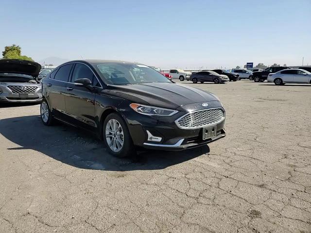 2019 Ford Fusion - Image 10