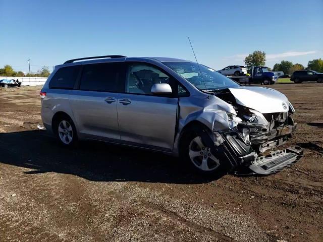 2011 Toyota Sienna Le VIN: 5TDKK3DC4BS118867 Lot: 75399394