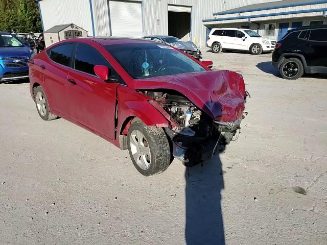 2016 Hyundai Elantra - Image 11