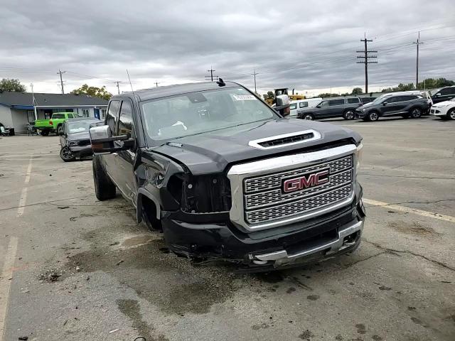 2018 GMC Sierra K2500 Denali VIN: 1GT12UEY6JF121621 Lot: 76335364