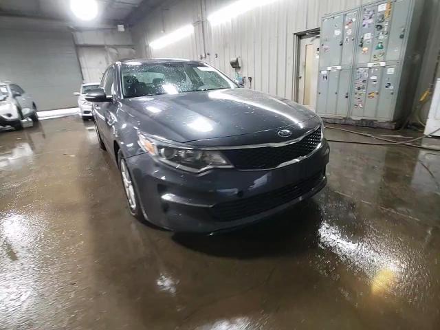 2018 Kia Optima Lx VIN: KNAGT4L38J5213380 Lot: 77990204