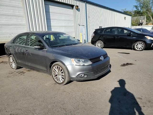 2013 Volkswagen Jetta Sel VIN: 3VWLP7AJ9DM399905 Lot: 74565064